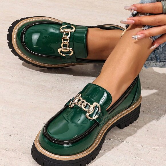 Green Casual Women's Round Toe Slip-On Loafers - Picture 2 of 6